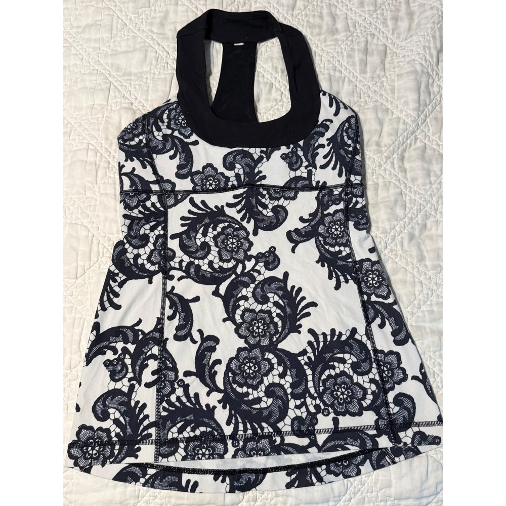Lululemon Tank Top Women 6 Black White Paisley Floral Lace Scoop Neck Racerback
